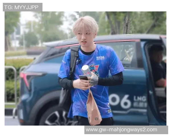 热议英雄联盟LNG战队状态变革背后的原因与未来展望